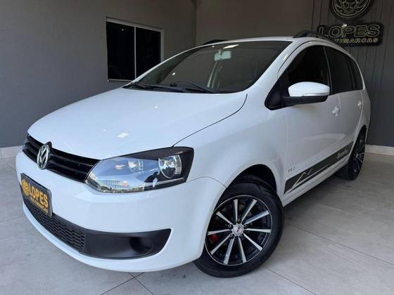 VOLKSWAGEN SPACEFOX 1.6 MI TREND 8V FLEX 4P MANUAL VOLKSWAGEN SPACEFOX 1.6 MI TREND 8V FLEX 4P MANUAL